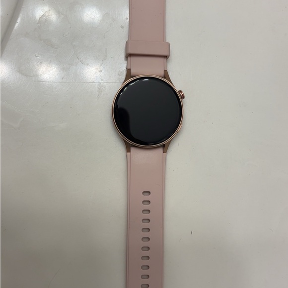 Rose Gold Smartwatch with Blush Strap - Picture 1 of 3
